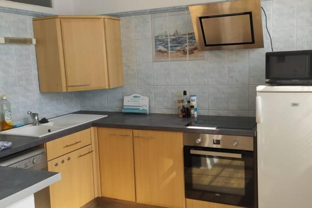 12 Rdc Appartement 2 Chambres Jardin Terrasse Ploneour-Lanvern Bagian luar foto