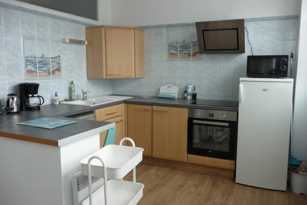 12 Rdc Appartement 2 Chambres Jardin Terrasse Ploneour-Lanvern Bagian luar foto
